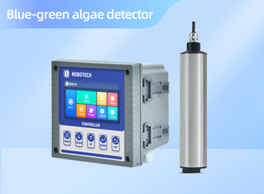 Online blue-green algae detector
